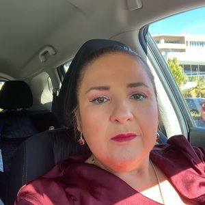 Meet your Posher, Teresa